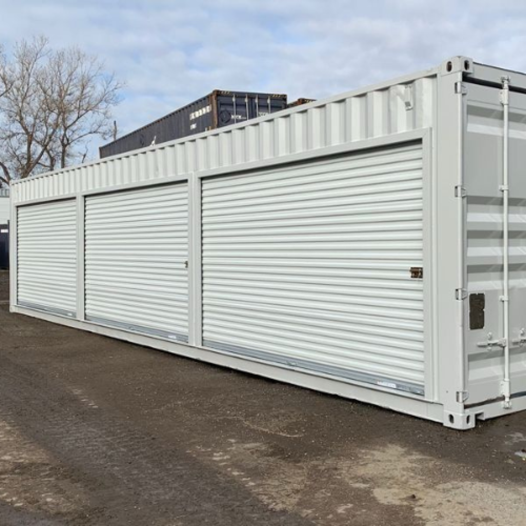 Contenedor de 40 pies con 3 puertas enrollables